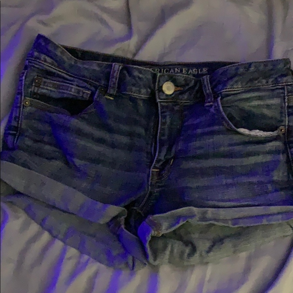 American eagle super stretch dark blue shorts